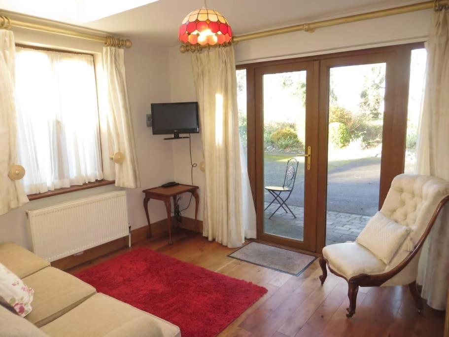Borodino Studio Apartment Енискорти Екстериор снимка